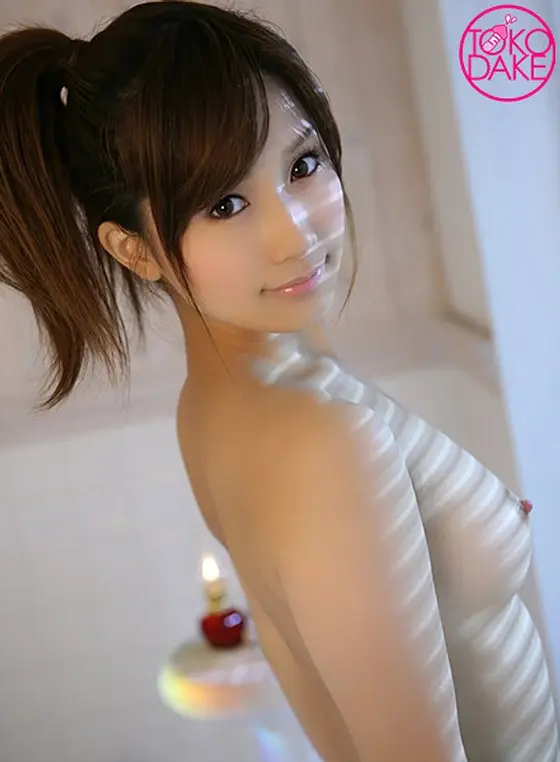 (Special Value) Minami Kojima's Adult Video Career Started From Here. Witness Her Nervous First Interview, And Her First Undressing. Enjoy Her First Pussy Teasing With Sexual Toys, As Her Cunt Oozes With Thick Threads Of Fluid. And There's More: Her First Fingering, And Massive, Consecutive Rounds Of Squirting. See How Cute Minami-san Looks, Apologizing As She Wipes Her Squirts Off Of The Camera! Minami Kojima