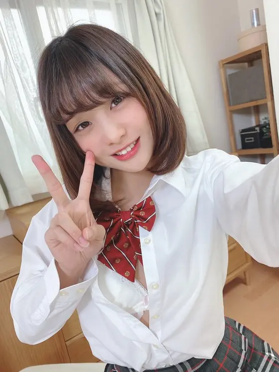 A Secretly Horny S********l Mio-chan