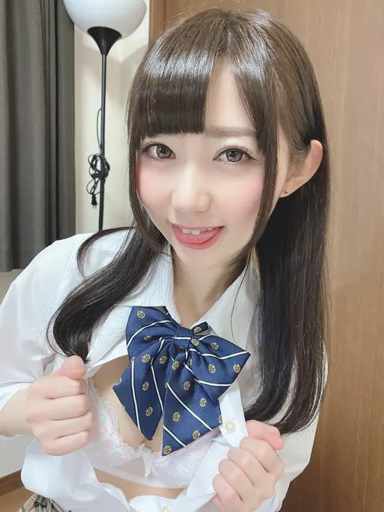 This S********l Has A Great Personality And Is Soothing My Heart And Cock With her Cheerful Smile Ren-chan