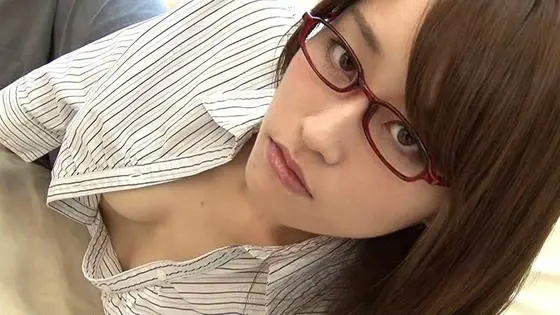 This Beautiful Office Lady Who Works At A Major Bank Is Making Her Forbidden Debut! "I've Only Had Sex With 2 People In My Life, But Only 1 Of Them Was A Man"