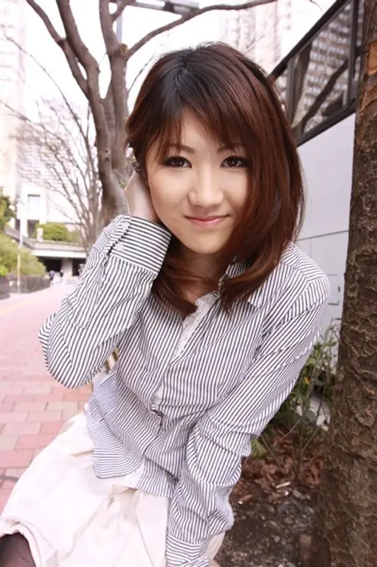 あきな 22才
