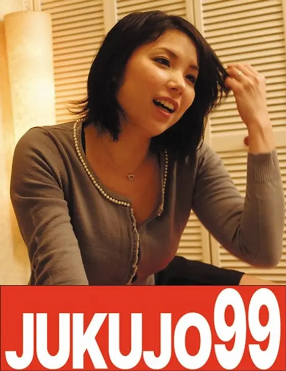 Her First AV Appearance! 33 Year Old Beautiful & Cute Housewife - Her Very First Threesome