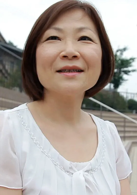 A*****g A Dirty Mother. From Behind! Front! Fucking From The Side! Fucking Vertically! Her Tits Shake In Every Direction. The Tragic Stepmother And Daughter Get Fucked Hard By The Economic Mafia Kurea Hasumi