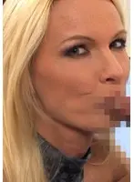 金髪巨乳美女といきなりナマ中出しSEX！揺れる巨乳に思わずナマ中出ししちゃいました！