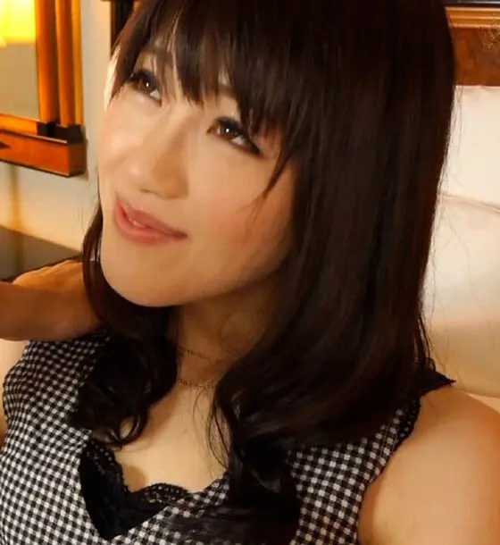 Just as the Boss Says: Married Woman S***e Secretary ( Yuki Heiwajima )