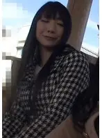 鬼○川温泉の足湯でナンパした美女ふたり組と意気投合して露天風呂付の宿に誘ってみると…警戒心ゼロで混浴SEX！