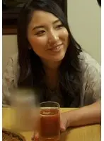 同世代の親父の再婚相手に迫られて！親父に気づかれないようにコタツの中で肉棒をしごかれ声を潜めて淫乱SEX！