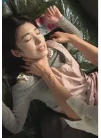 二度と戻らない、あの瞬間！全てを失ったあの日の出来事！キッチンカーに押し込まれ無断で私のアソコに股間を押し付けてくる男…。